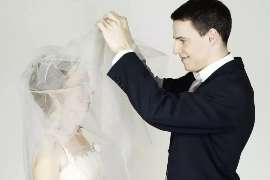 想跟八年的男友分手了,怎么挽回? 想跟八年的男友分手了,怎么挽回?